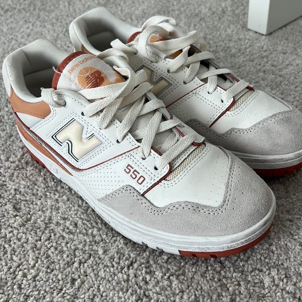 New Balance 550